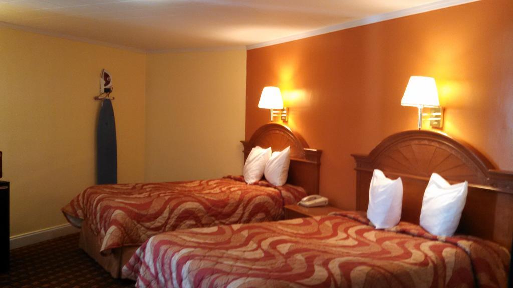 Mount Vernon Inn Sumter Extérieur photo