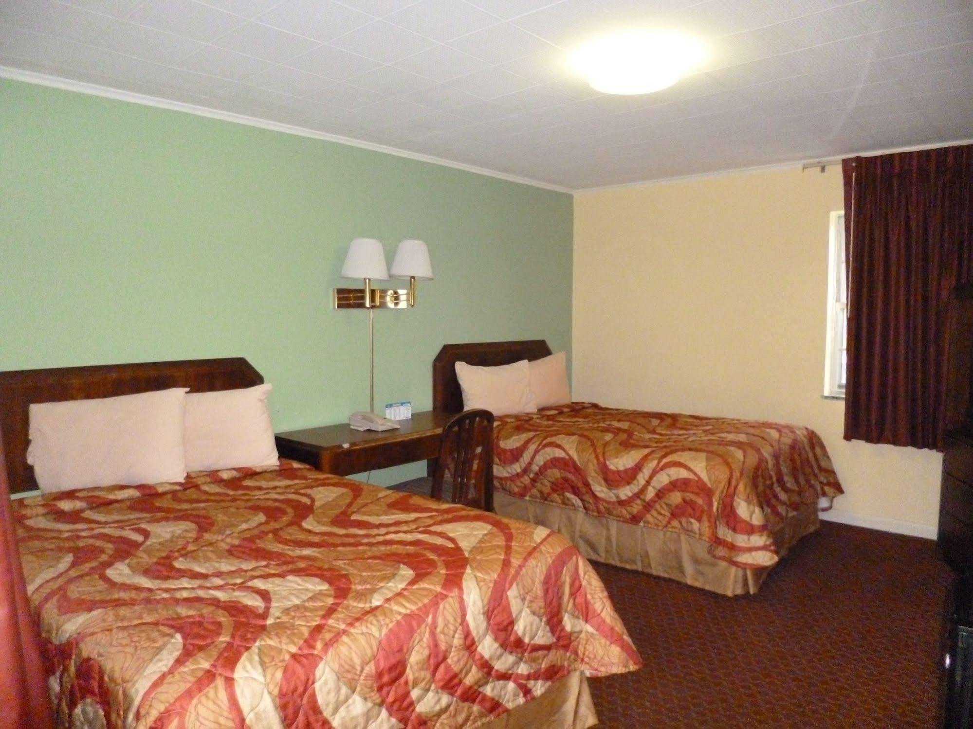 Mount Vernon Inn Sumter Extérieur photo